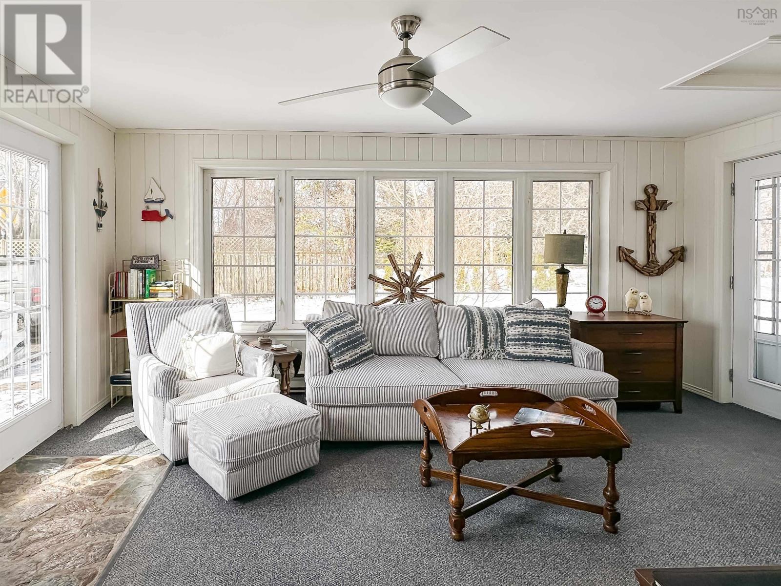 Property 20 of 41 of 567 Canard Street