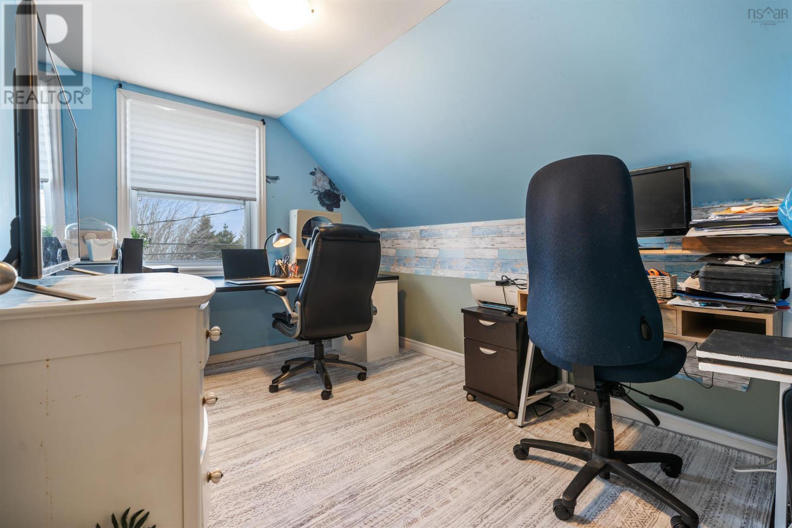 Property 36 of 40 of 6 Thirteenth Street