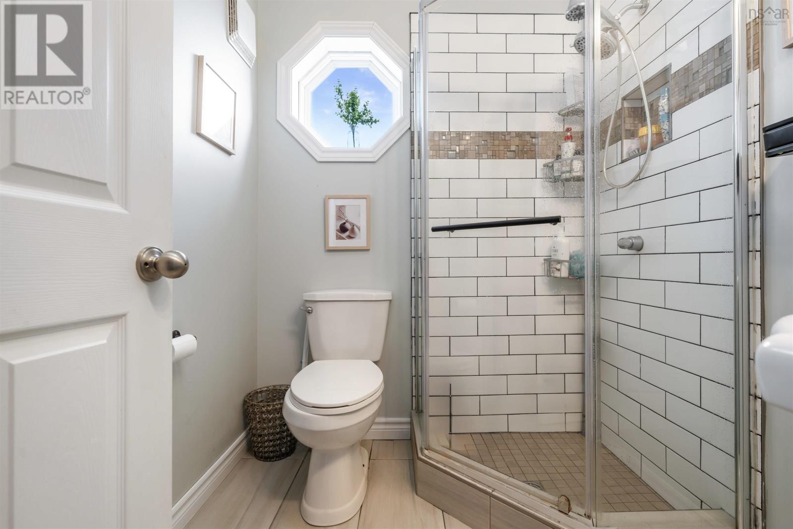 Property 37 of 40 of 6 Thirteenth Street