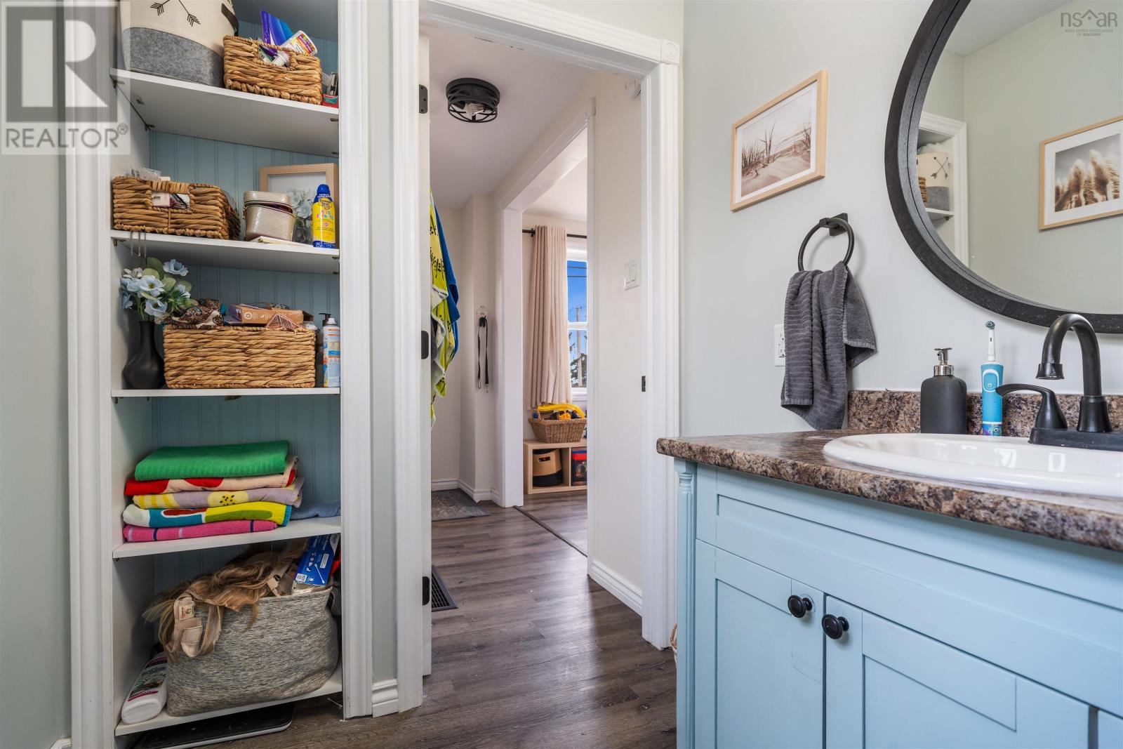 Property 28 of 40 of 6 Thirteenth Street