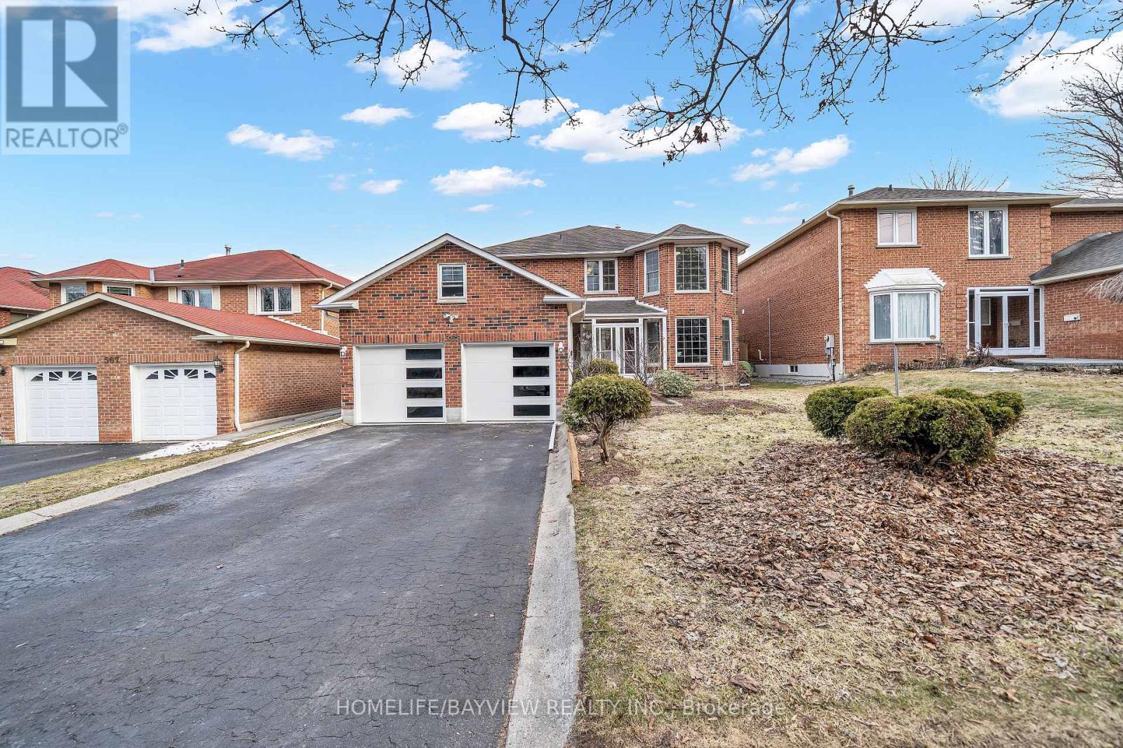 565 SHEPPARD AVENUE