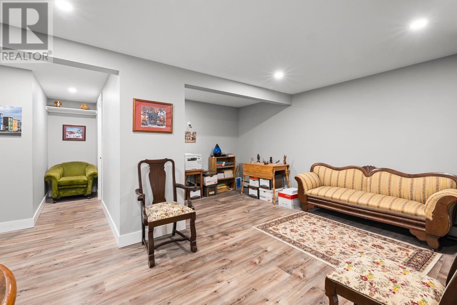 127-129 HEATHER Avenue - 13