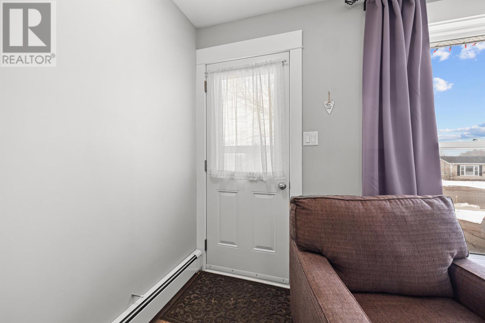 127-129 HEATHER Avenue - 3