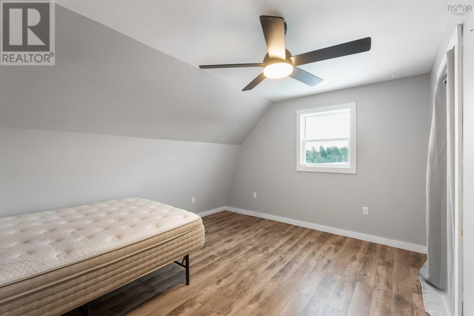 Property 35 of 38 of 1055 Northfield Road