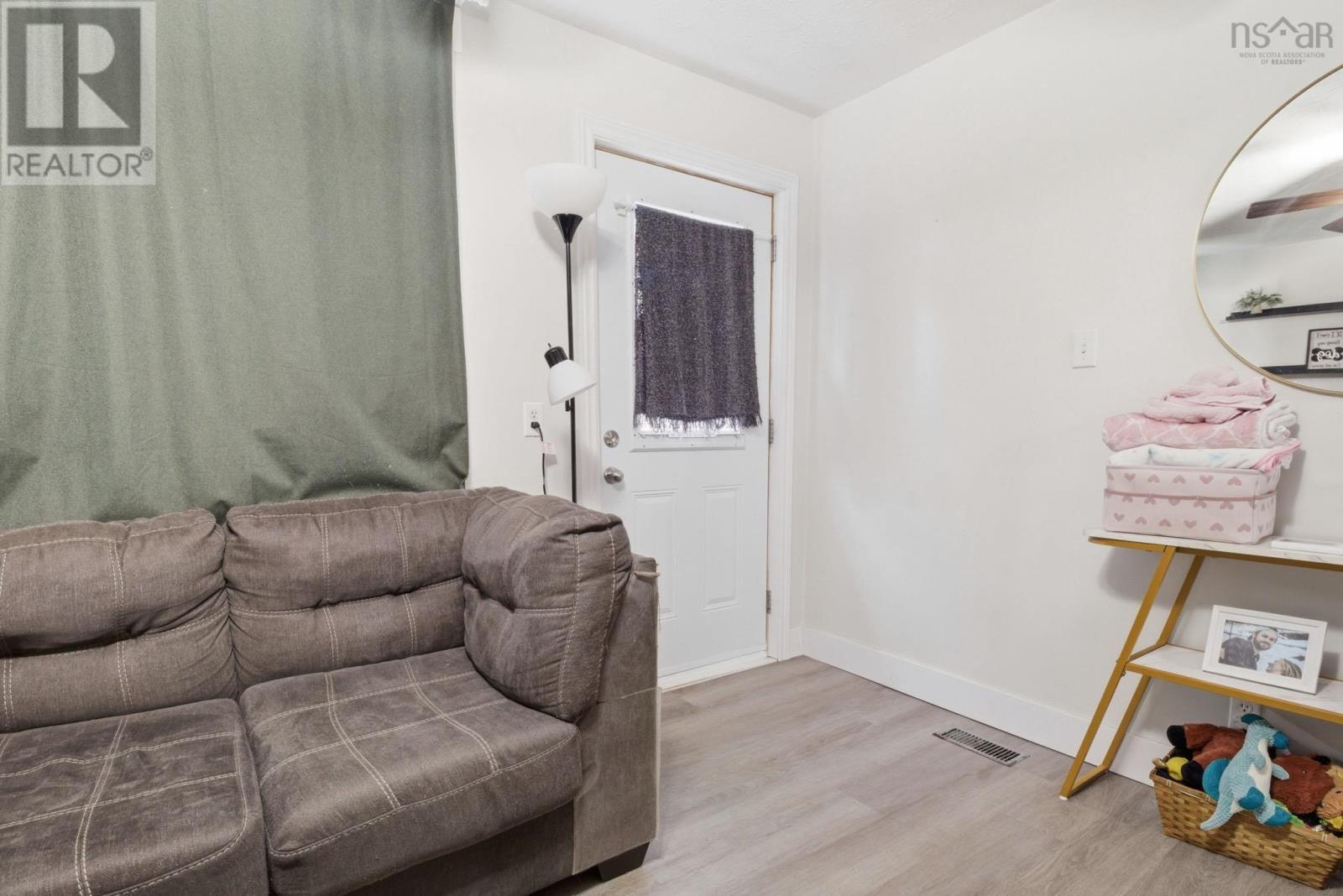 Property 4 of 43 of 189 Old Beaver Bank Road