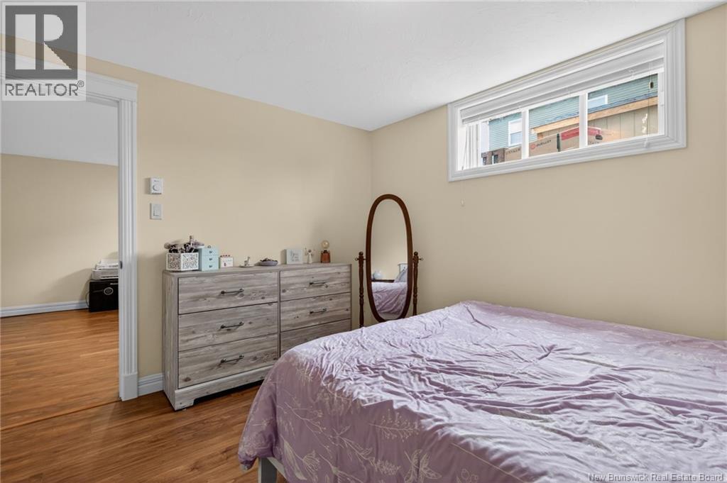 93 JASMINE CRESCENT - 28