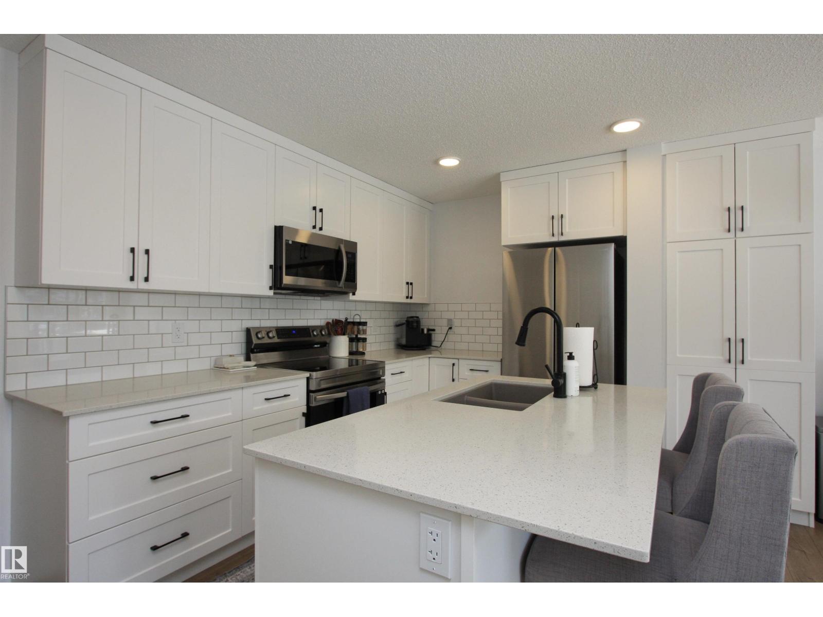 #5 13119 209 ST NW, Edmonton