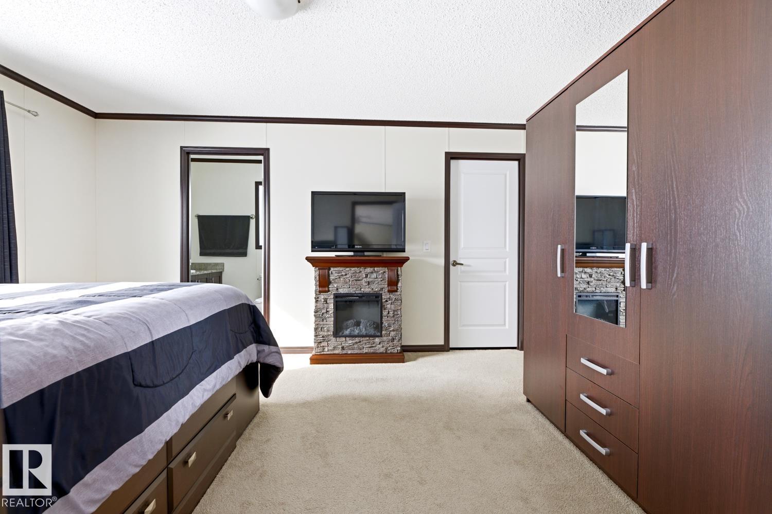 #105 12604 153 AV NW, Edmonton