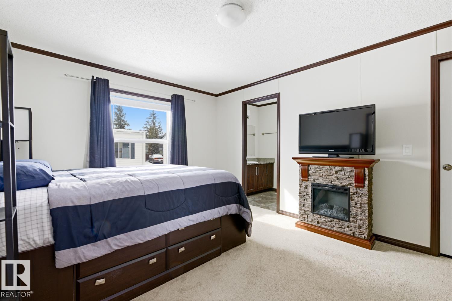 #105 12604 153 AV NW, Edmonton