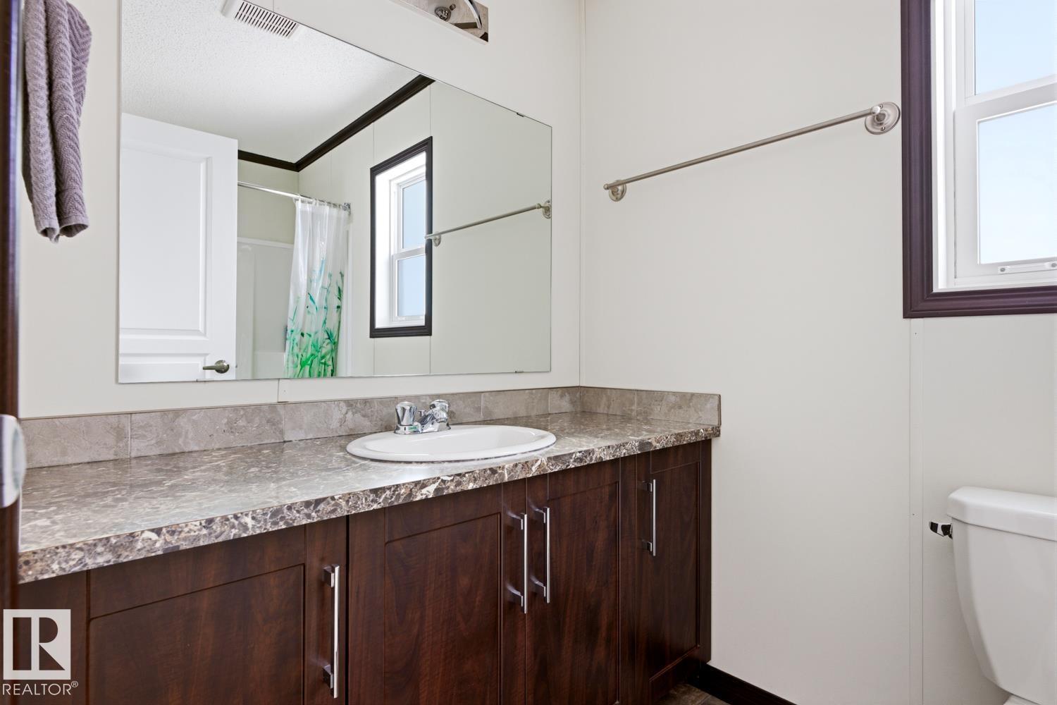 #105 12604 153 AV NW, Edmonton