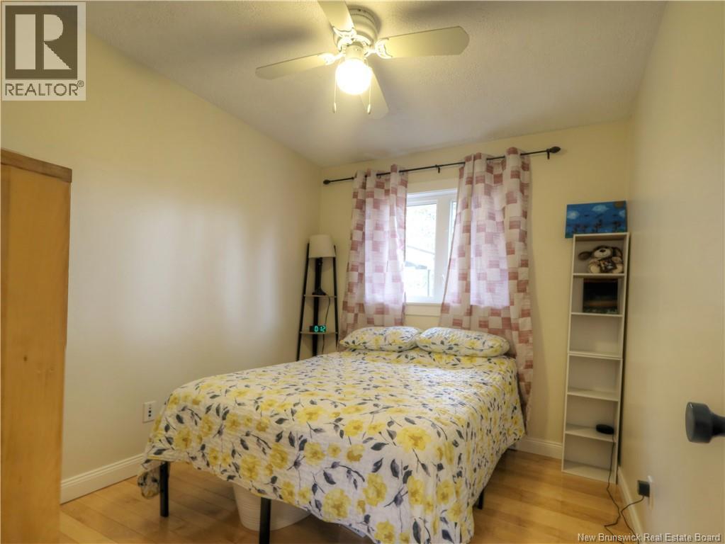 38 KENNETH STREET - 18