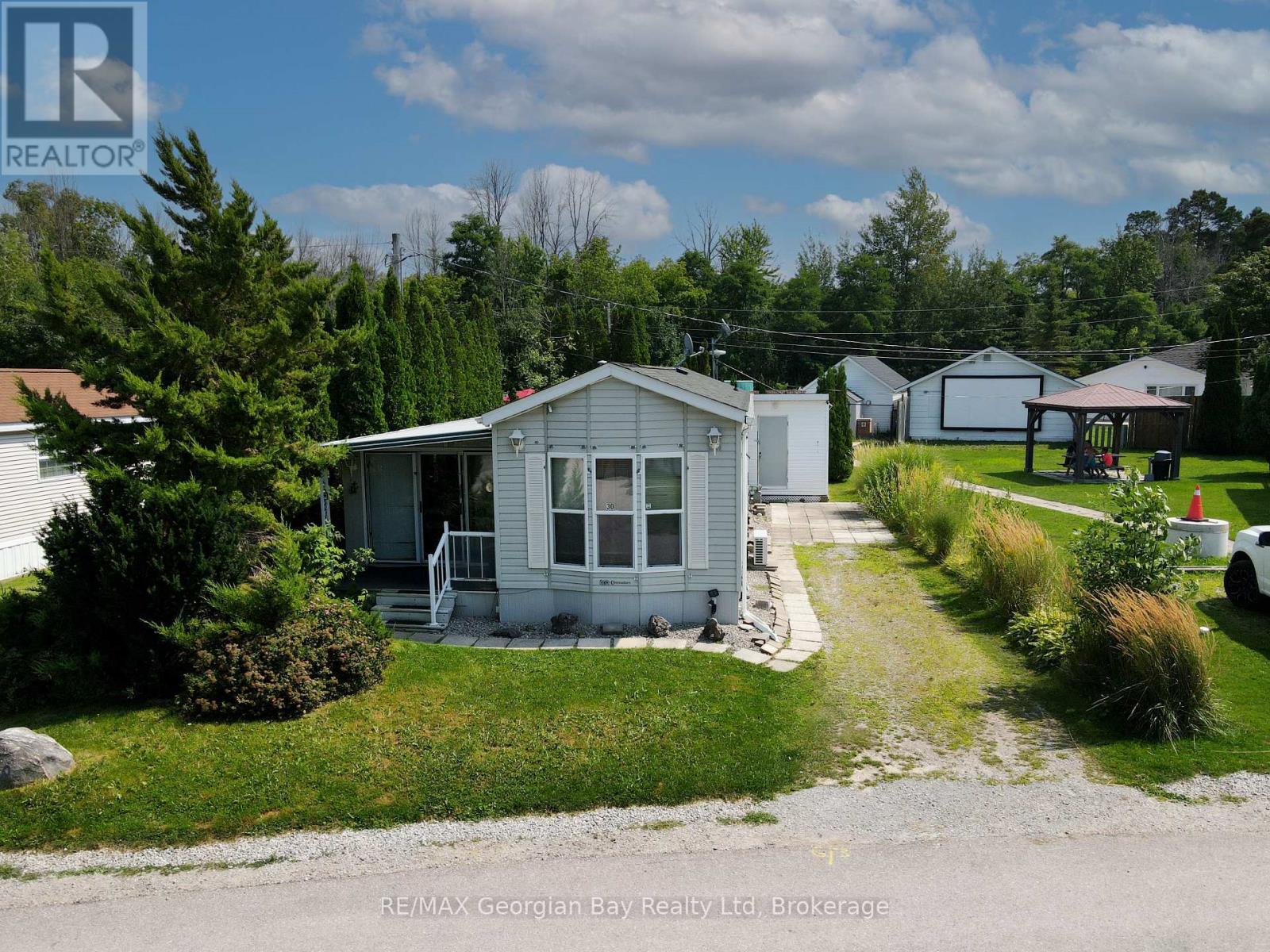 #30 10 WINFIELD DRIVE - 20