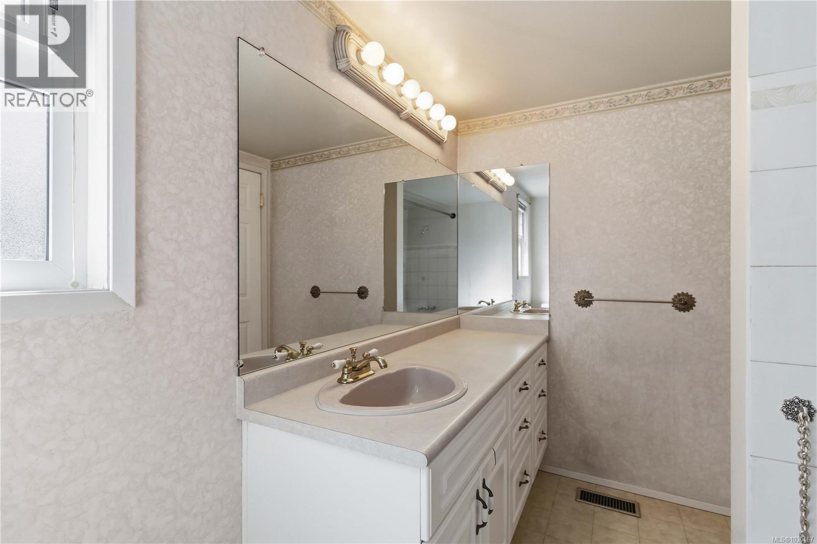 4418 CHARTWELL DR - 15