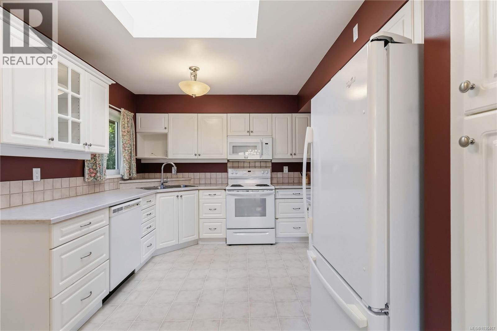 4418 CHARTWELL DR - 7