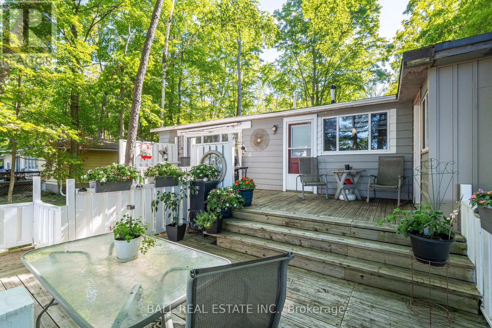 21 CEDAR BAY ROAD N - 21