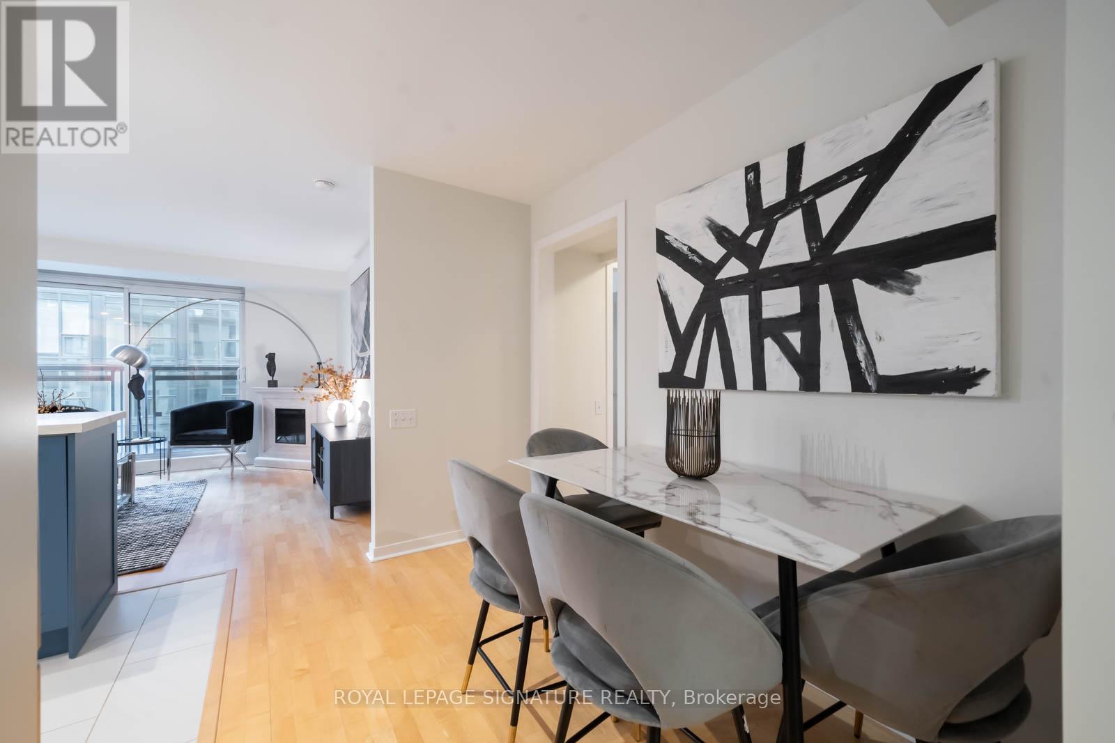 #1105 75 DALHOUSIE STREET - 4