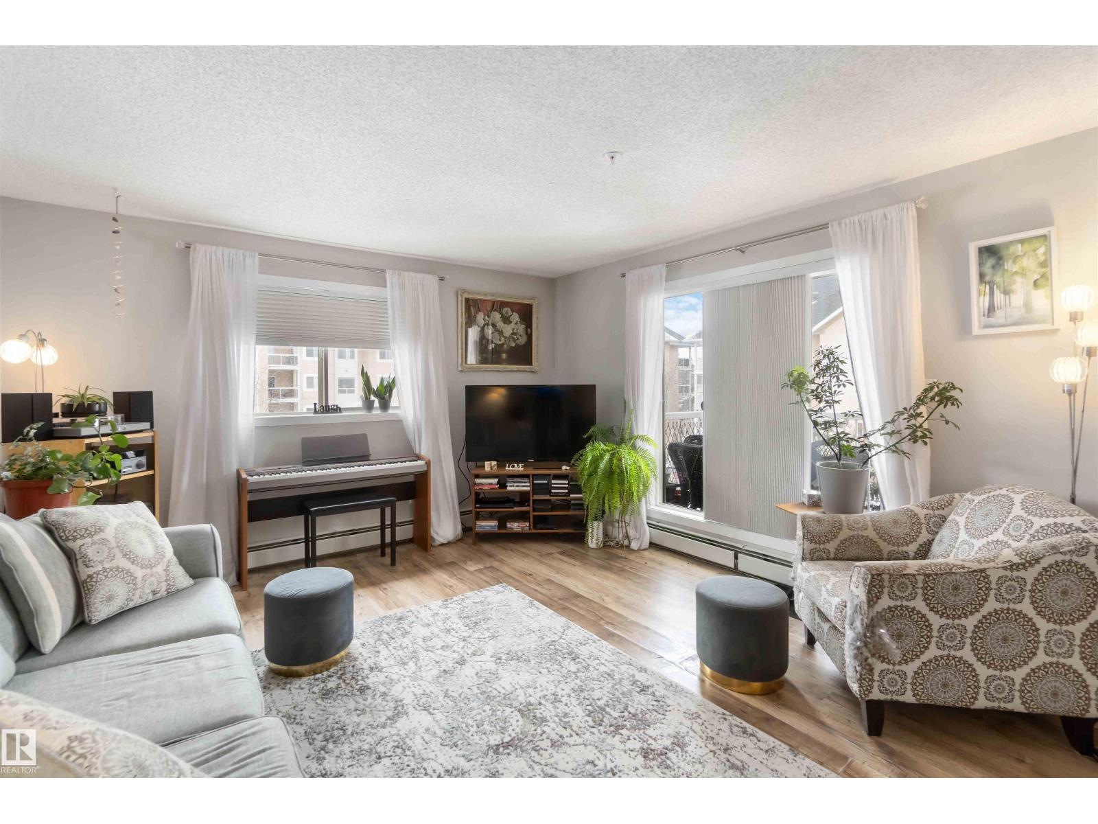 #329 17447 98A AV NW, Edmonton