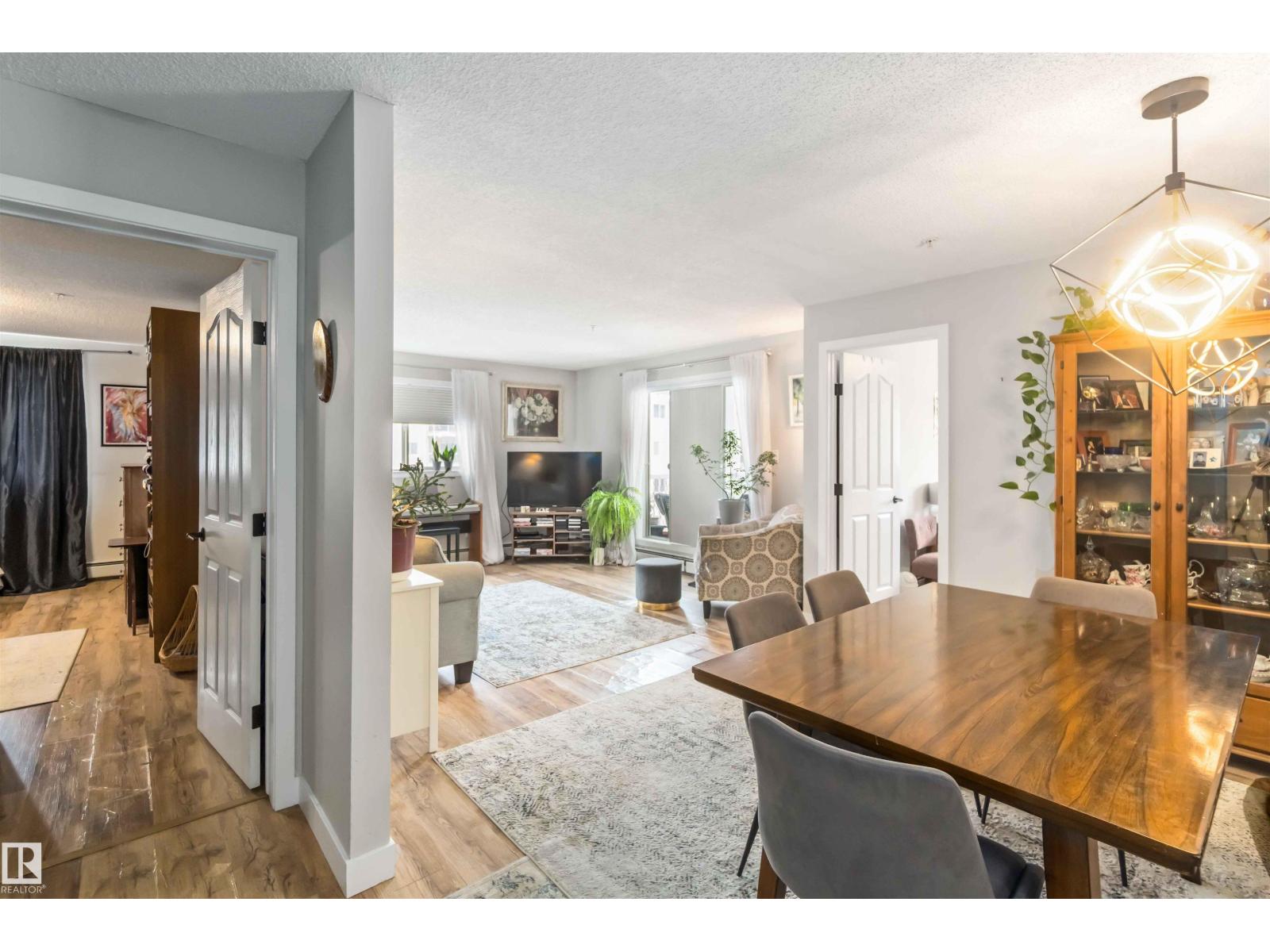 #329 17447 98A AV NW, Edmonton