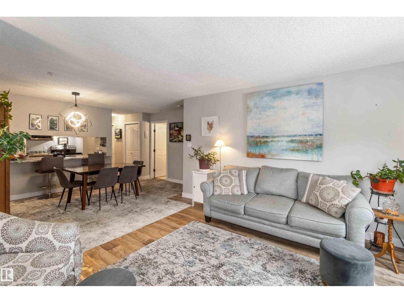 #329 17447 98A AV NW, Edmonton