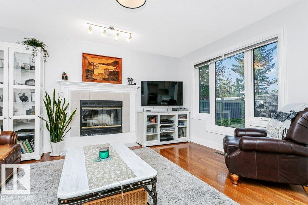 781 WELLS WD NW, Edmonton