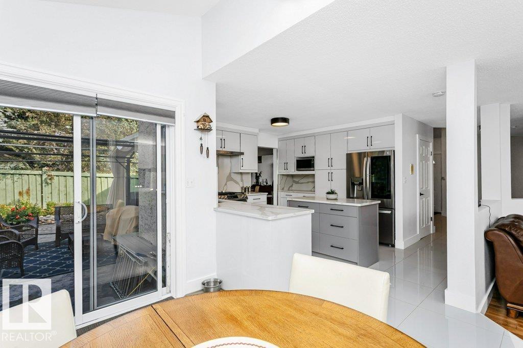 781 WELLS WD NW, Edmonton