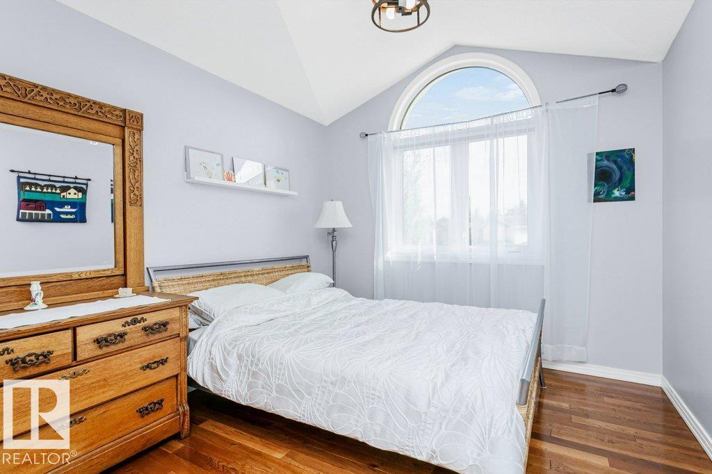 781 WELLS WD NW, Edmonton