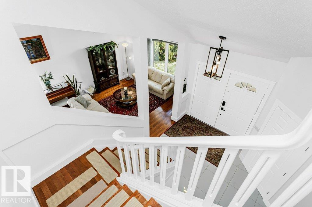 781 WELLS WD NW, Edmonton