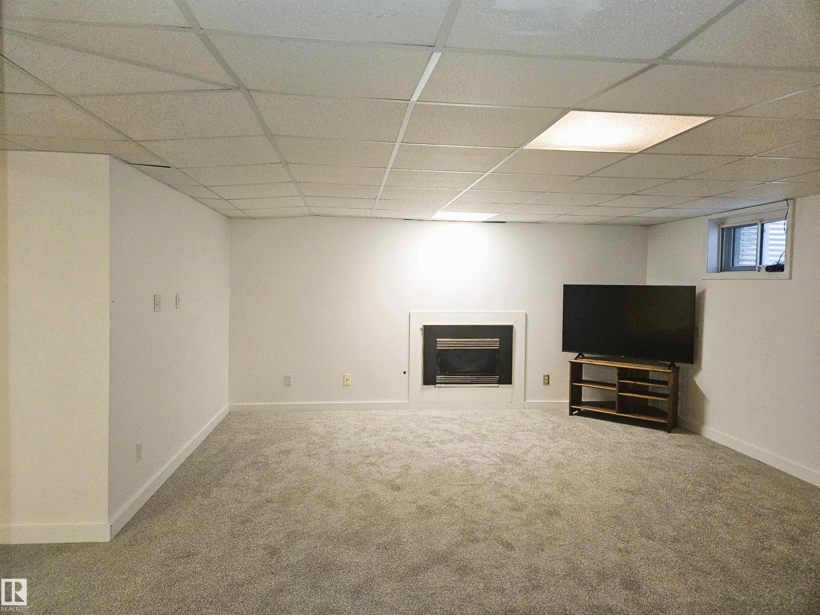 781 WELLS WD NW, Edmonton