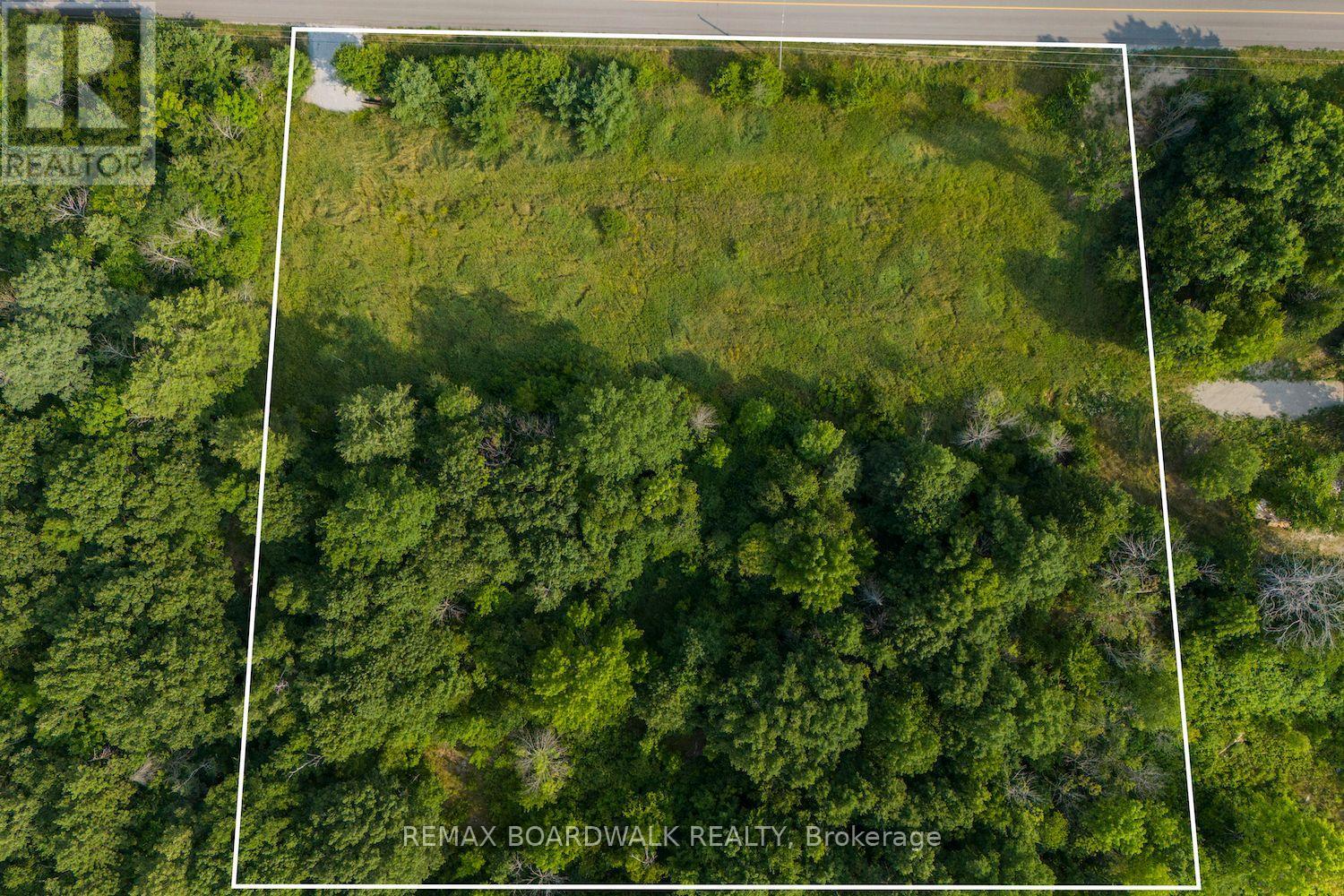752 BENNETT LAKE ROAD