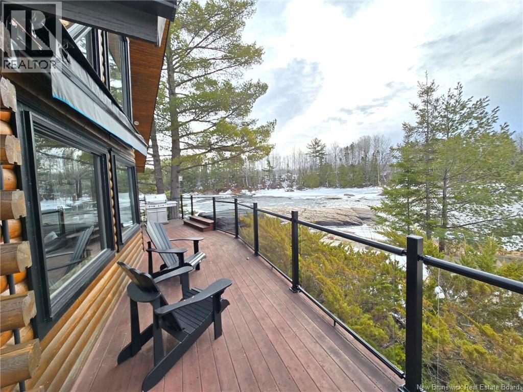 52 SHAMROCK VALLEY - 16