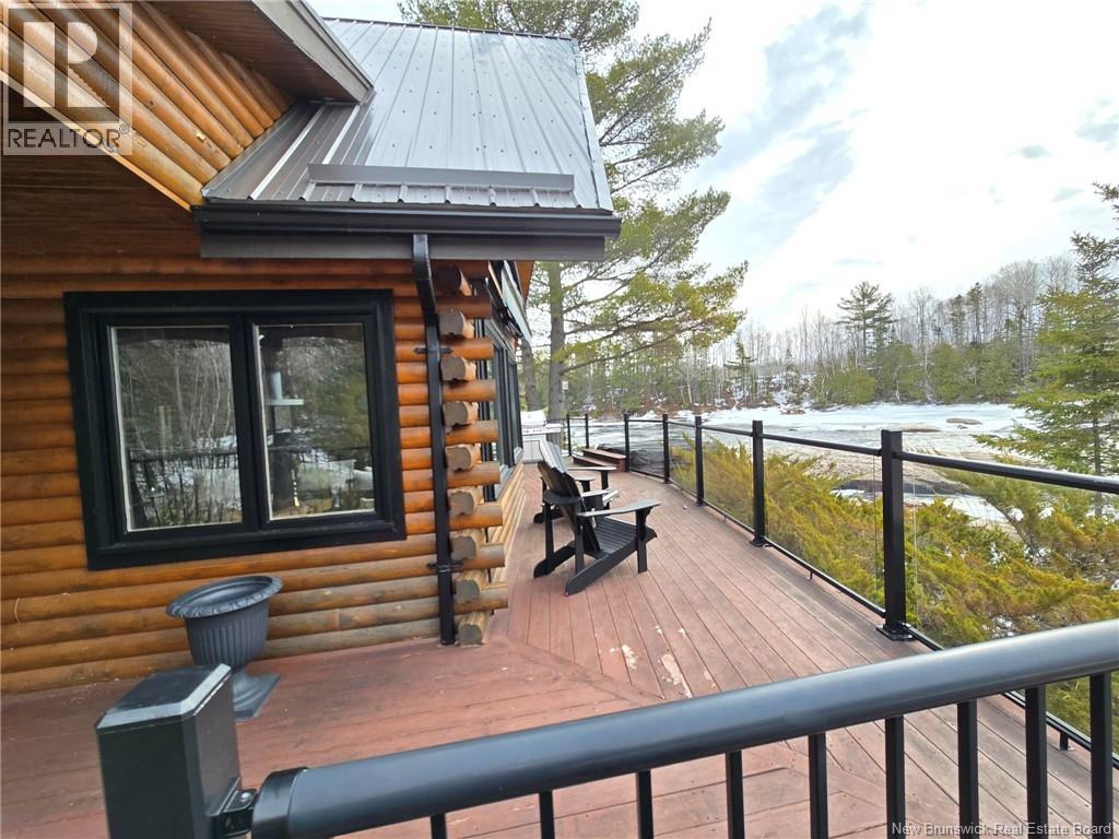 52 SHAMROCK VALLEY - 15