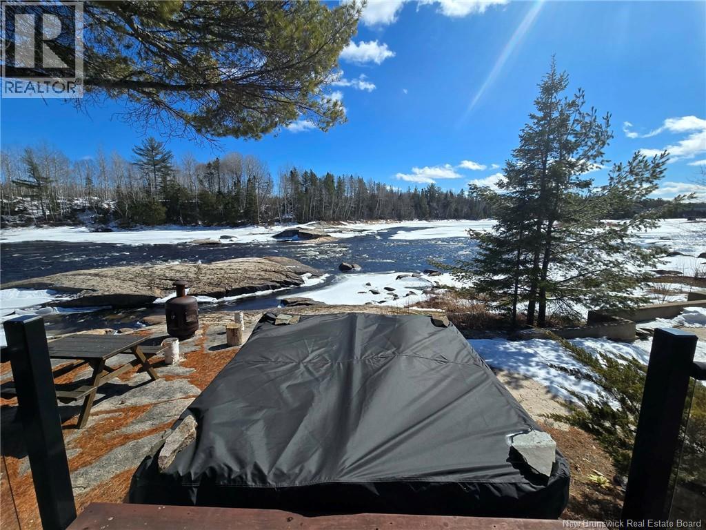 52 SHAMROCK VALLEY - 18