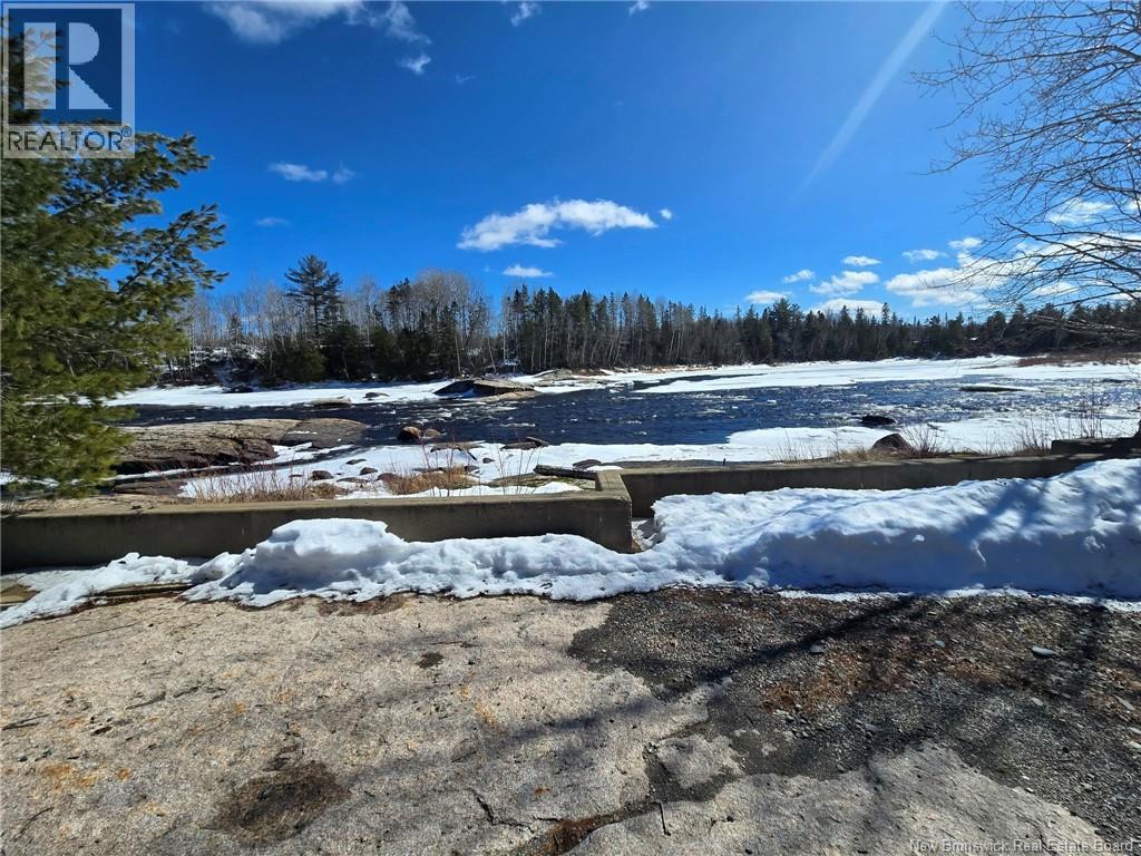 52 SHAMROCK VALLEY - 17