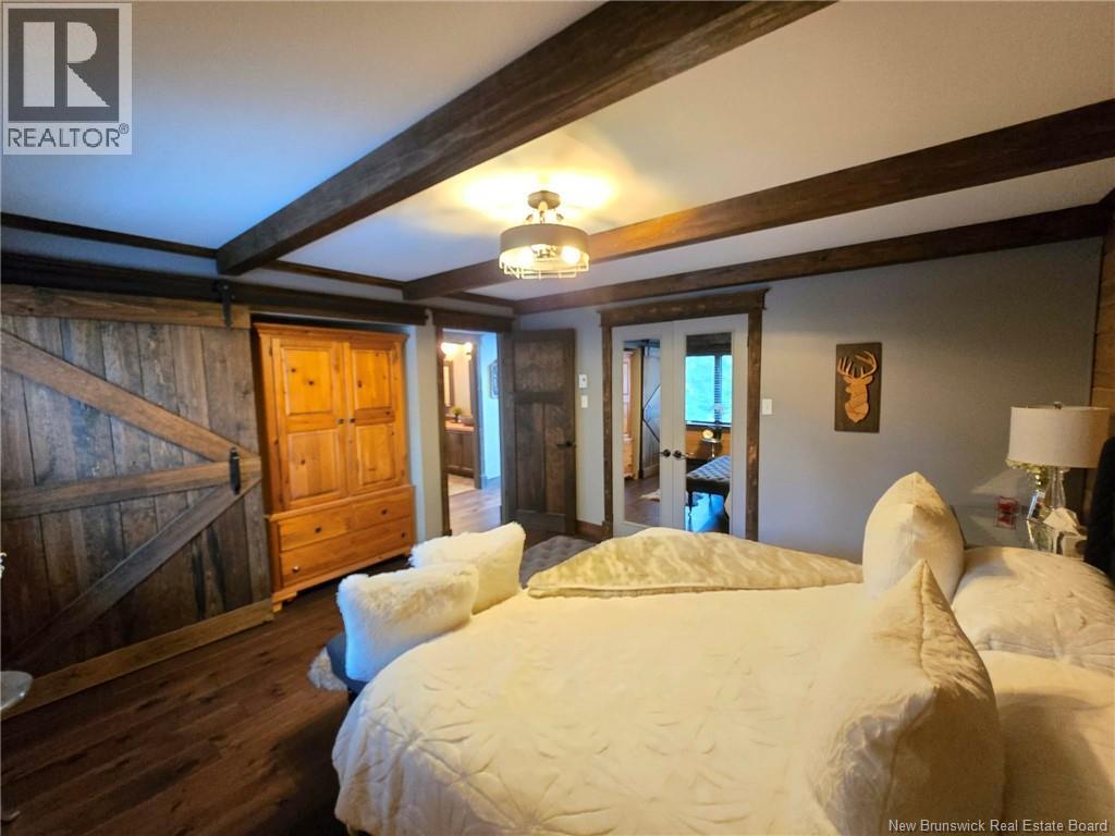 52 SHAMROCK VALLEY - 39