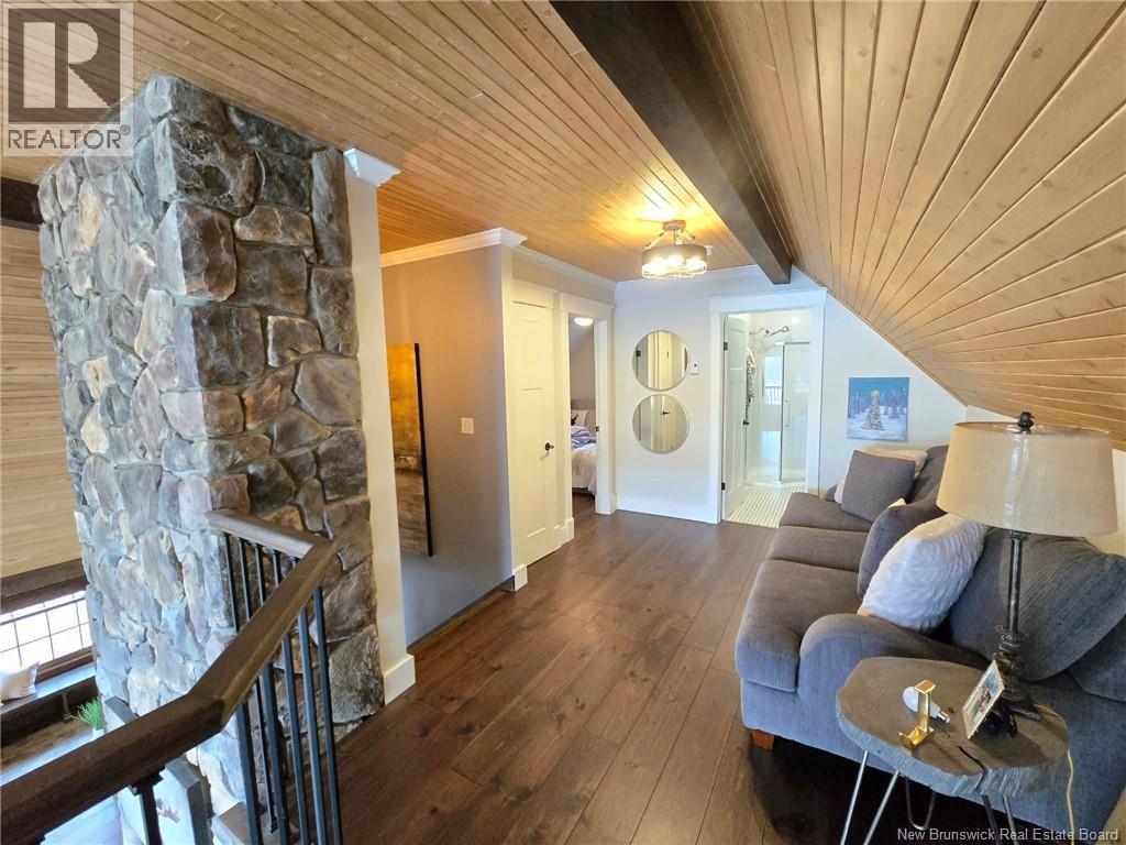 52 SHAMROCK VALLEY - 43