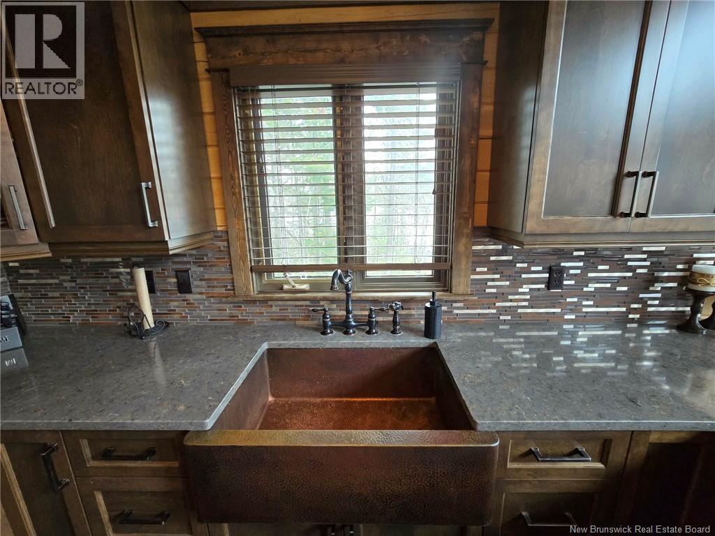 52 SHAMROCK VALLEY - 29