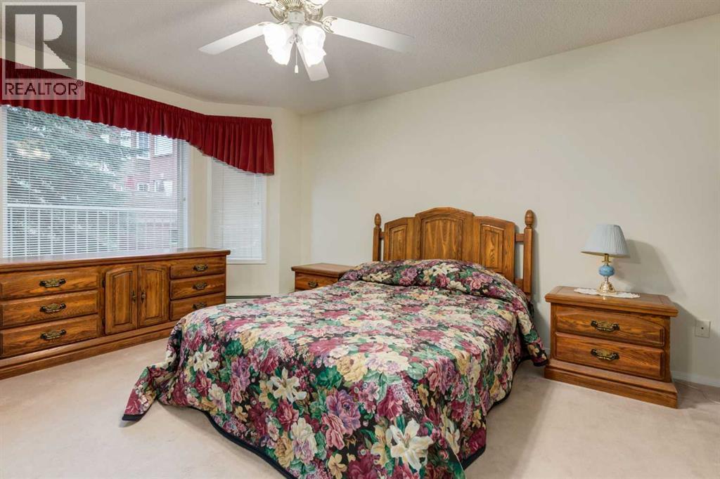 Single Family House for Sale in   Sienna Park Green SW Signal Hill Calgary 