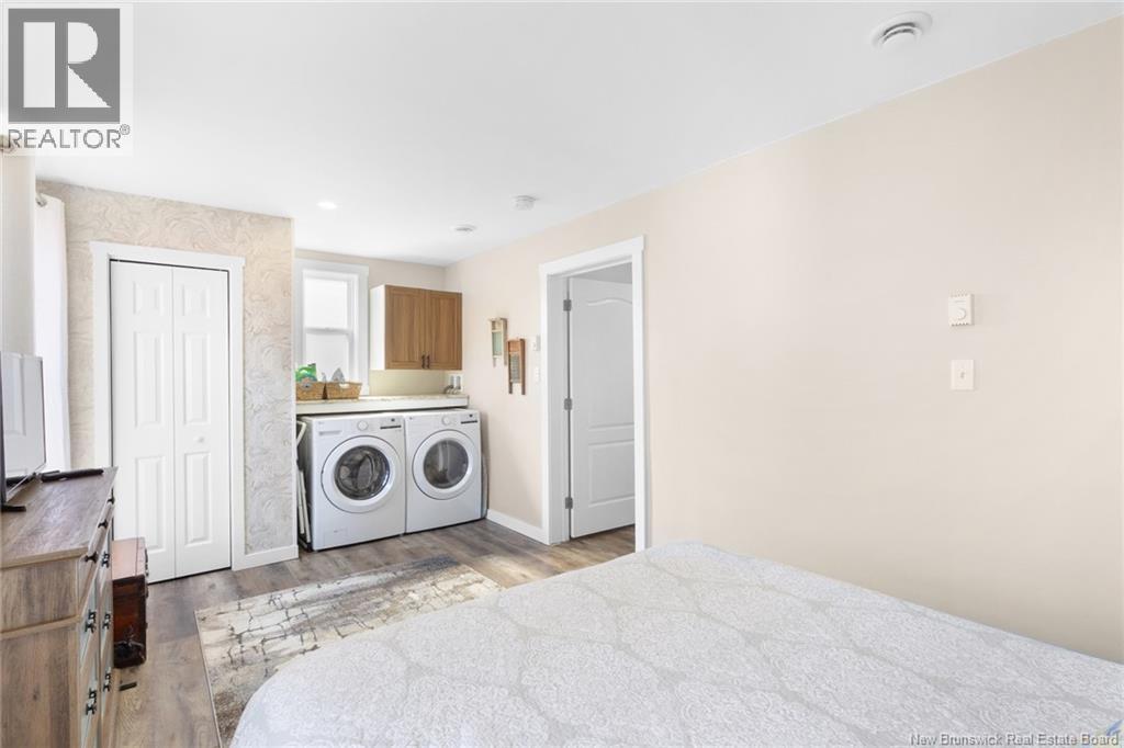 20 CENTENNIAL DRIVE - 15