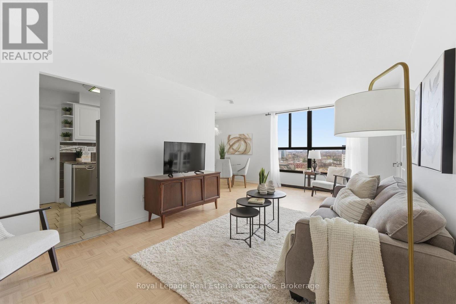 1010 - 3170 KIRWIN AVENUE