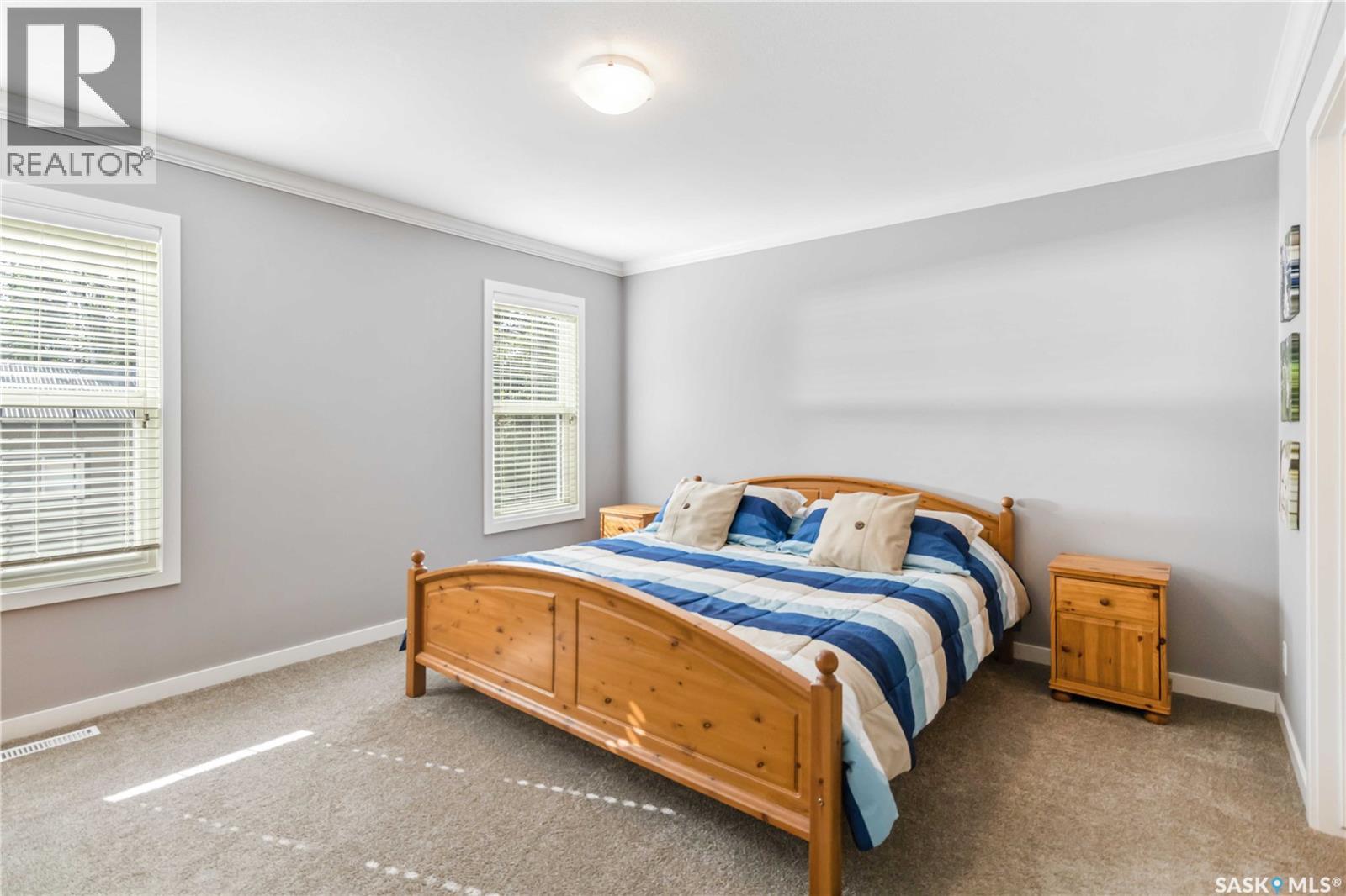 108 SUNRISE CRESCENT - 12