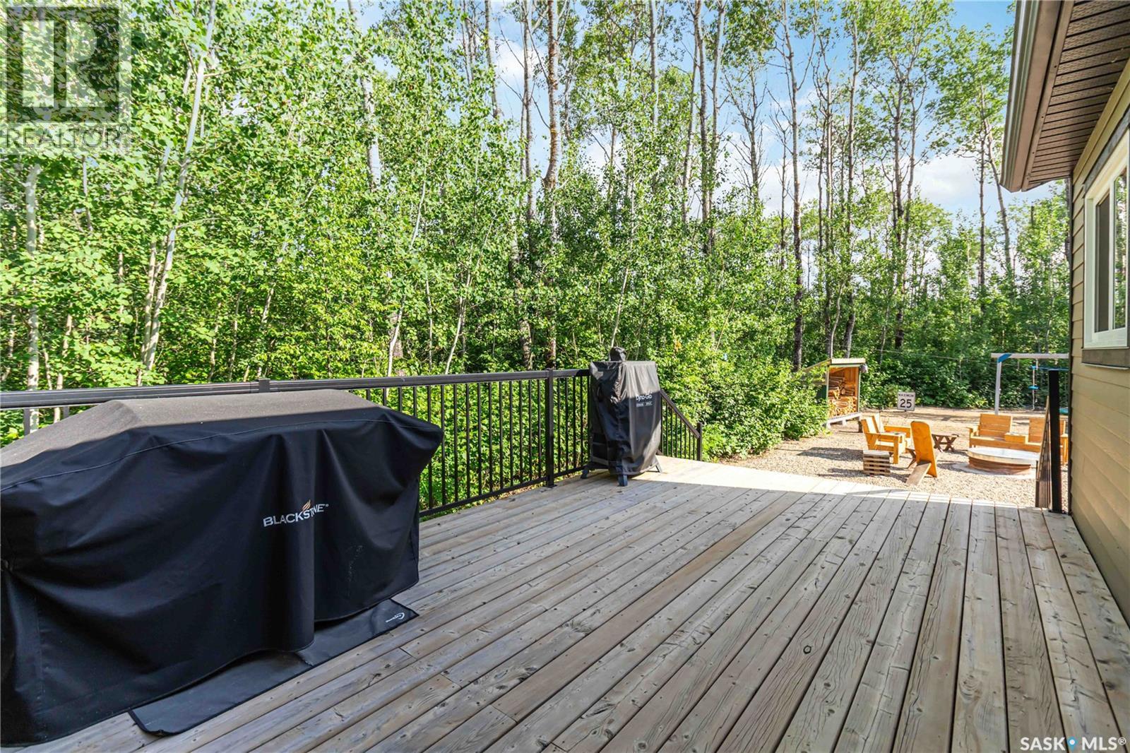 108 SUNRISE CRESCENT - 23