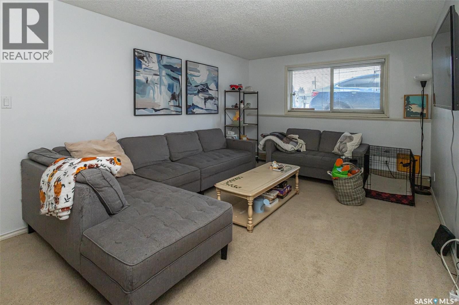 #104 1013 LANSDOWNE AVENUE - 8