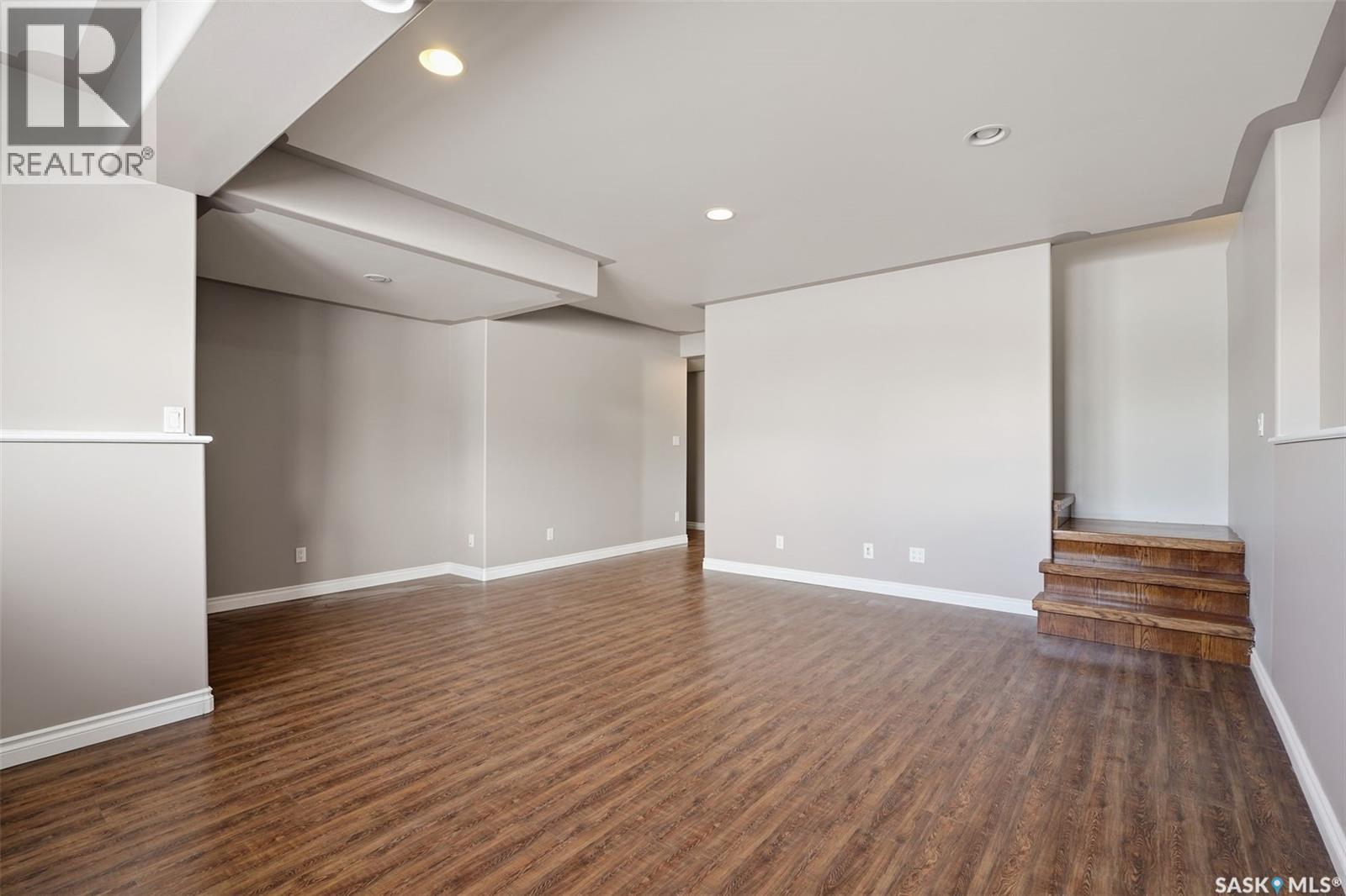 540 ENS CRESCENT - 19