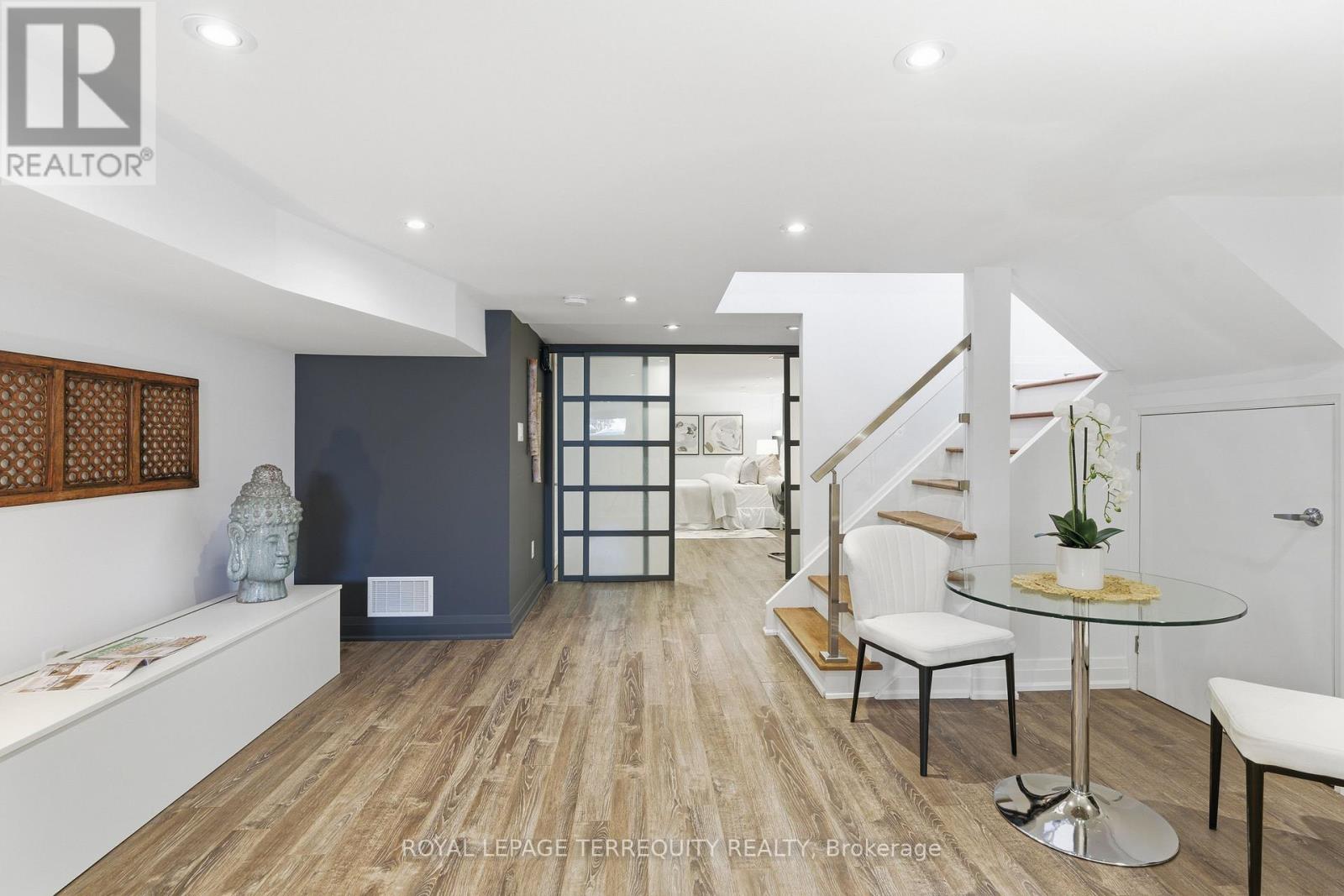 52 QUEENSBURY AVENUE, Toronto (Birchcliffe-Cliffside), Ontario, M1N2X7 — Photo 35