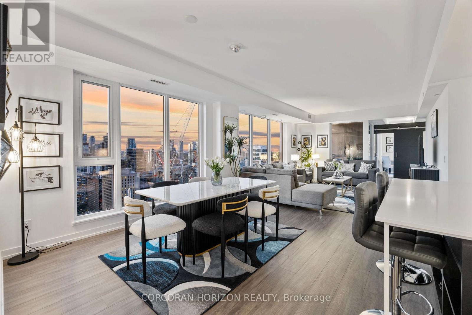 PH1 (FURNISHED) - 20 EDWARD STREET