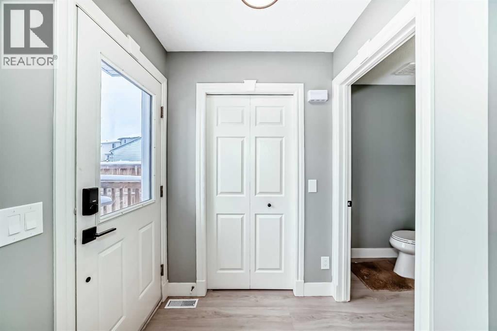 Single Family House for Sale in  Arbour Lake Road NW Arbour Lake Calgary 