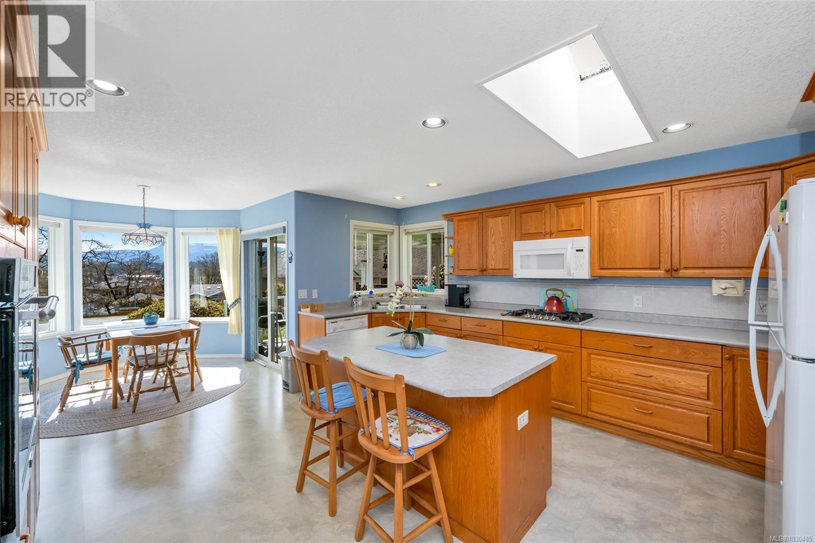 2559 LARKSPUR DR - 13