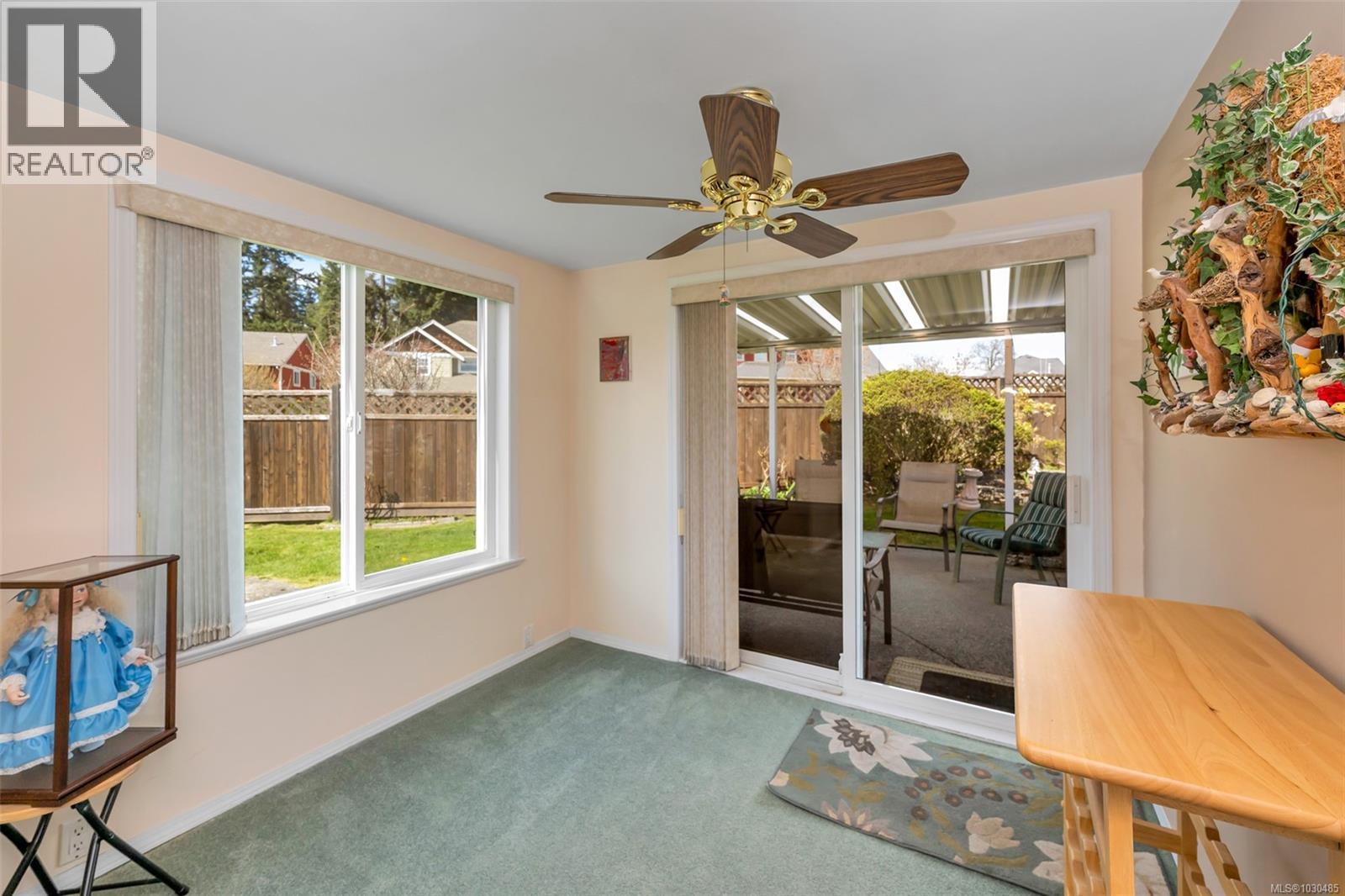 2559 LARKSPUR DR - 26