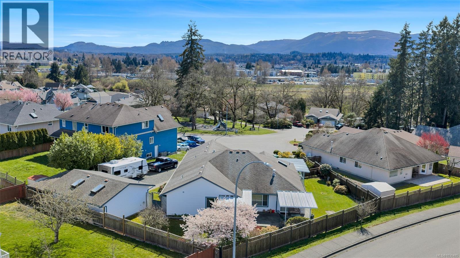 2559 LARKSPUR DR - 10