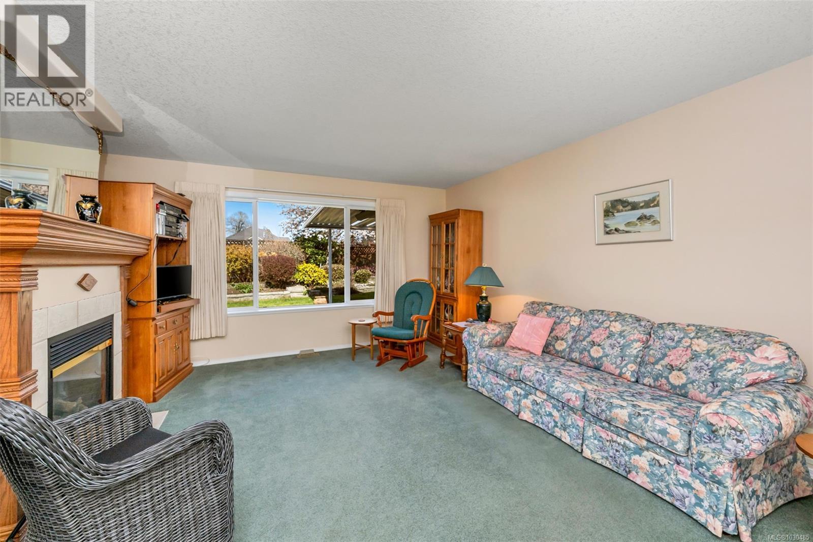 2559 LARKSPUR DR - 28